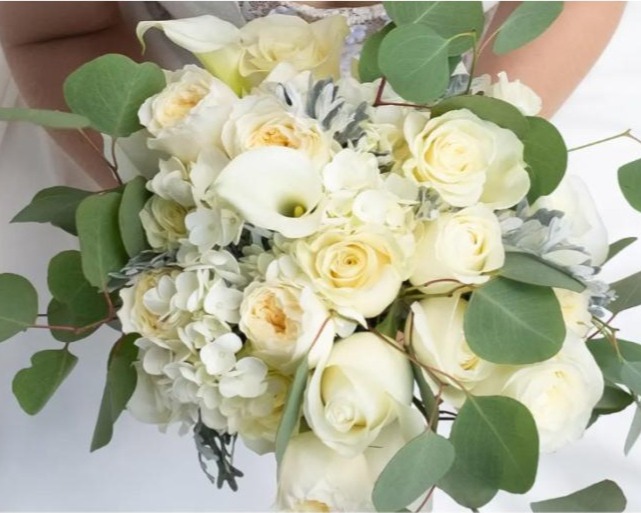 Flowers Wedding Decor Bride Enjoy Flowers